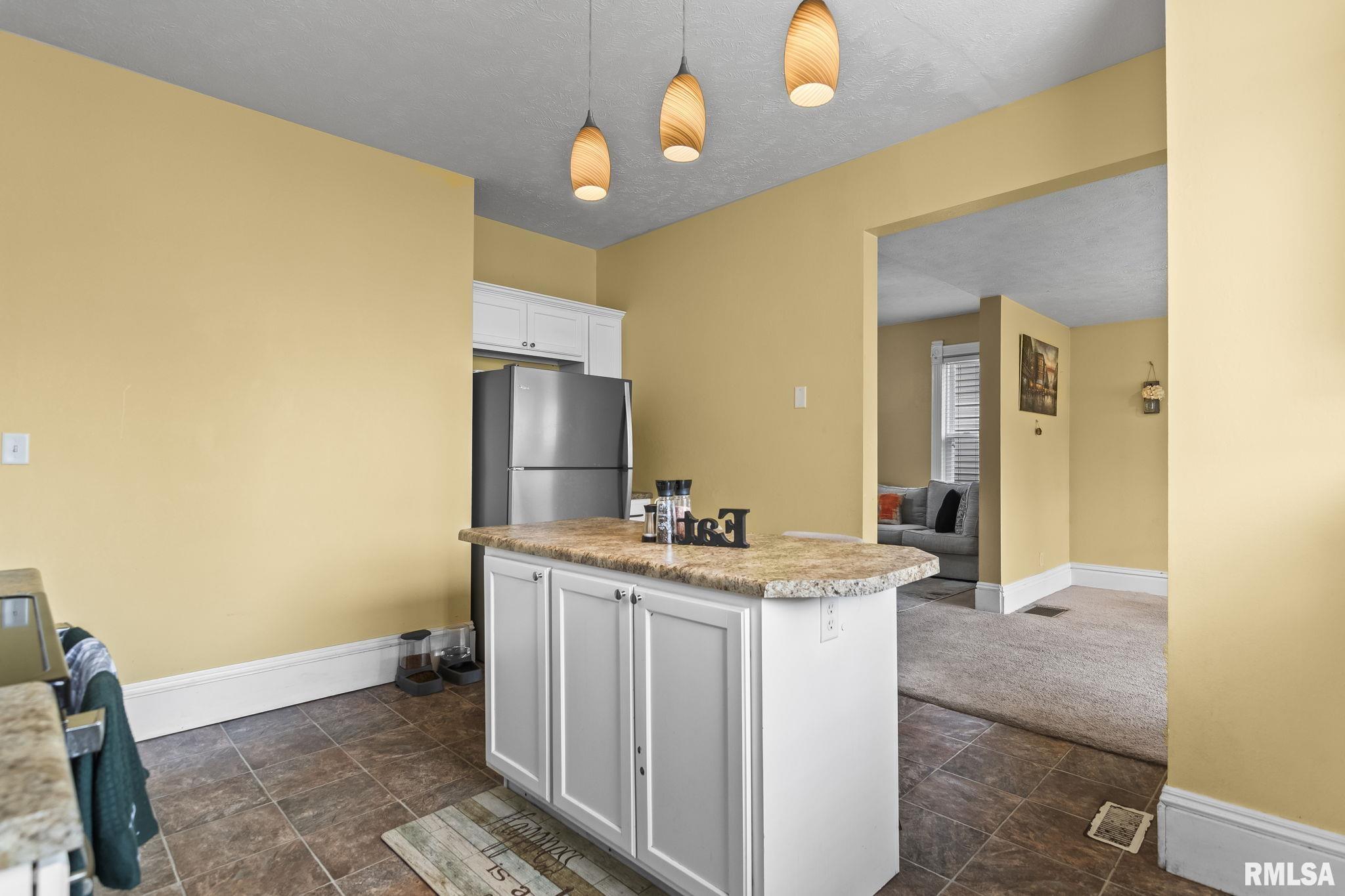 135 North State Street Springfield, IL 62702 - Photo 15 of 33 Gallery Image 15
