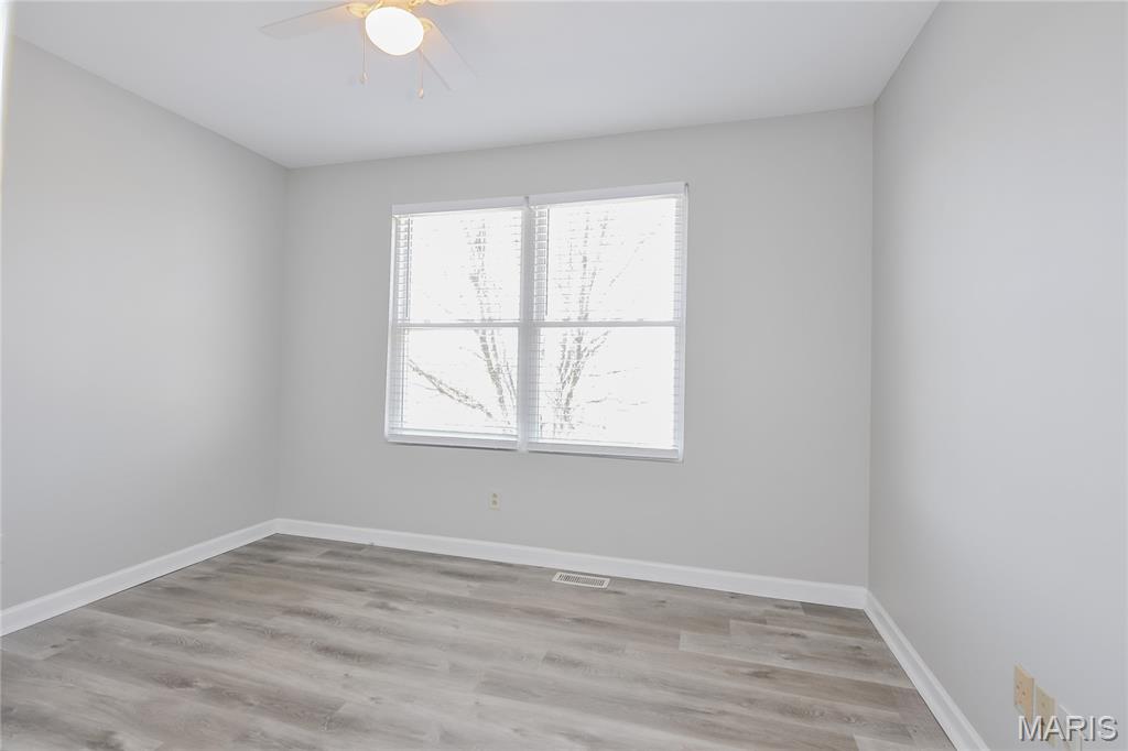 210 Wenona Drive Washington, MO 63090 - Photo 9 of 17