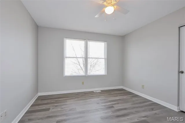 $1,695 | 210 Wenona Drive, Washington, MO 63090