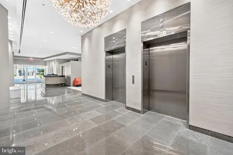$1,195,000 | 6820 Wisconsin Avenue, Unit 4006, Bethesda, MD 20815