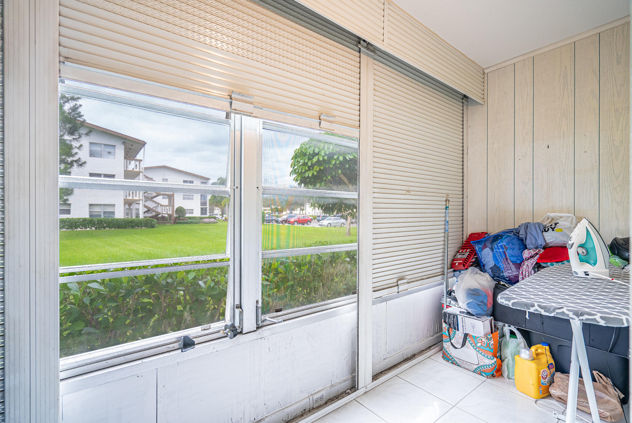 180 Mansfield East, Unit 180 Boca Raton, FL 33434 - Photo 17 of 21 Patio