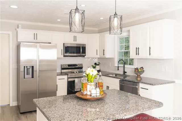 $2,550 | 6205 Gambrills Court, Fayetteville, NC 28304