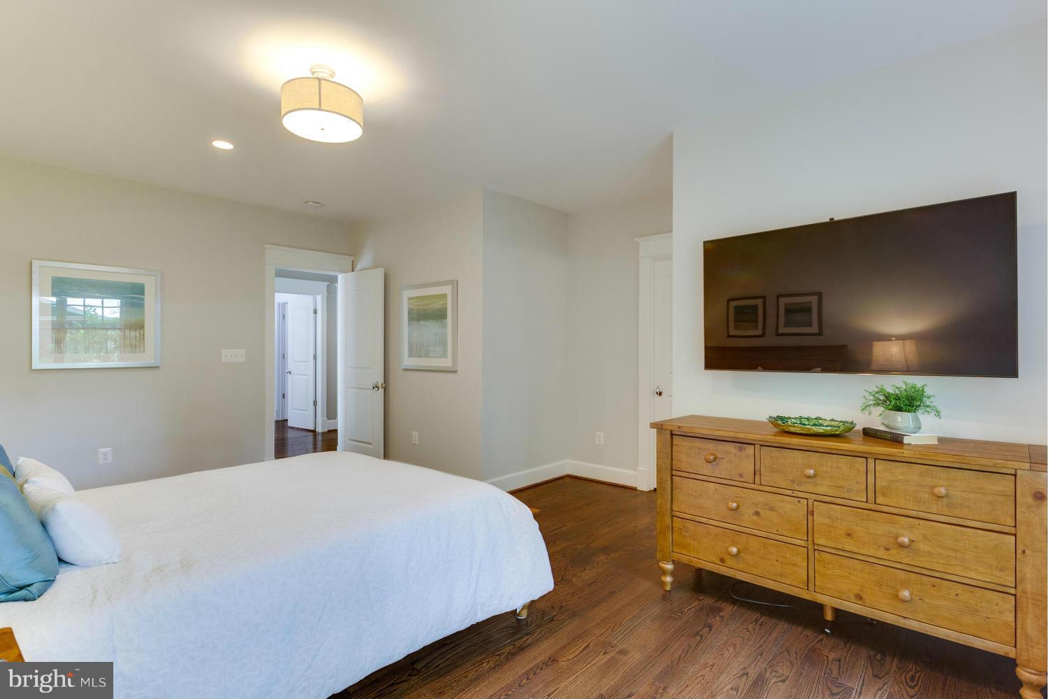 6801 Danforth Street McLean, VA 22101 - Photo 22 of 29 Bedroom