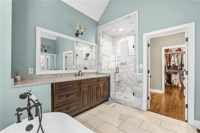 $1,200,000 | 2249 Vinings Cove Southeast, Smyrna, GA 30080