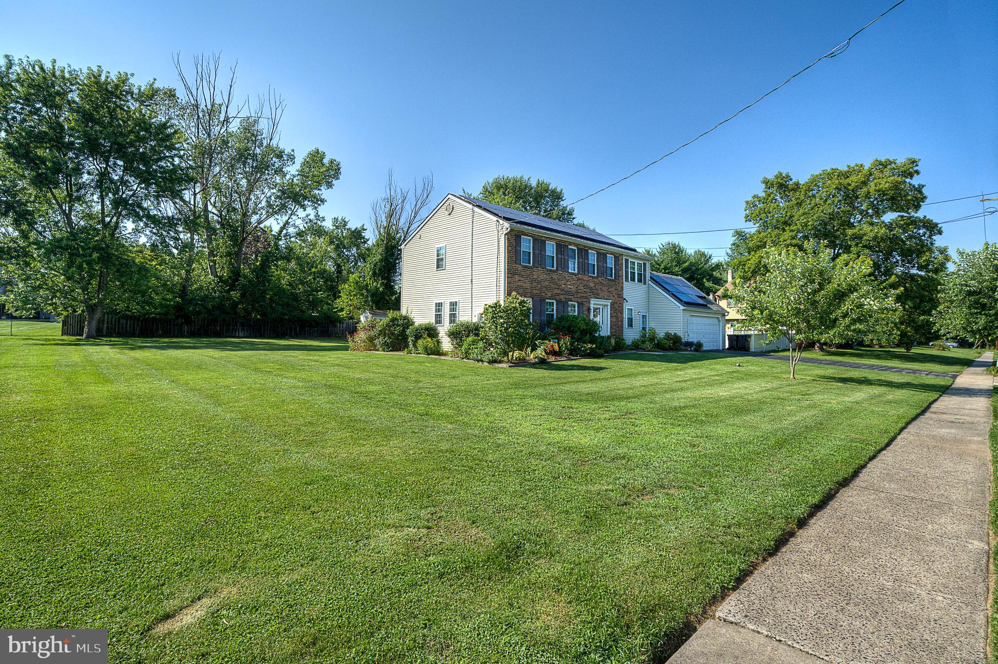 141 Burnside Avenue Norristown, PA 19403 - Photo 3 of 44 Gallery Image 3