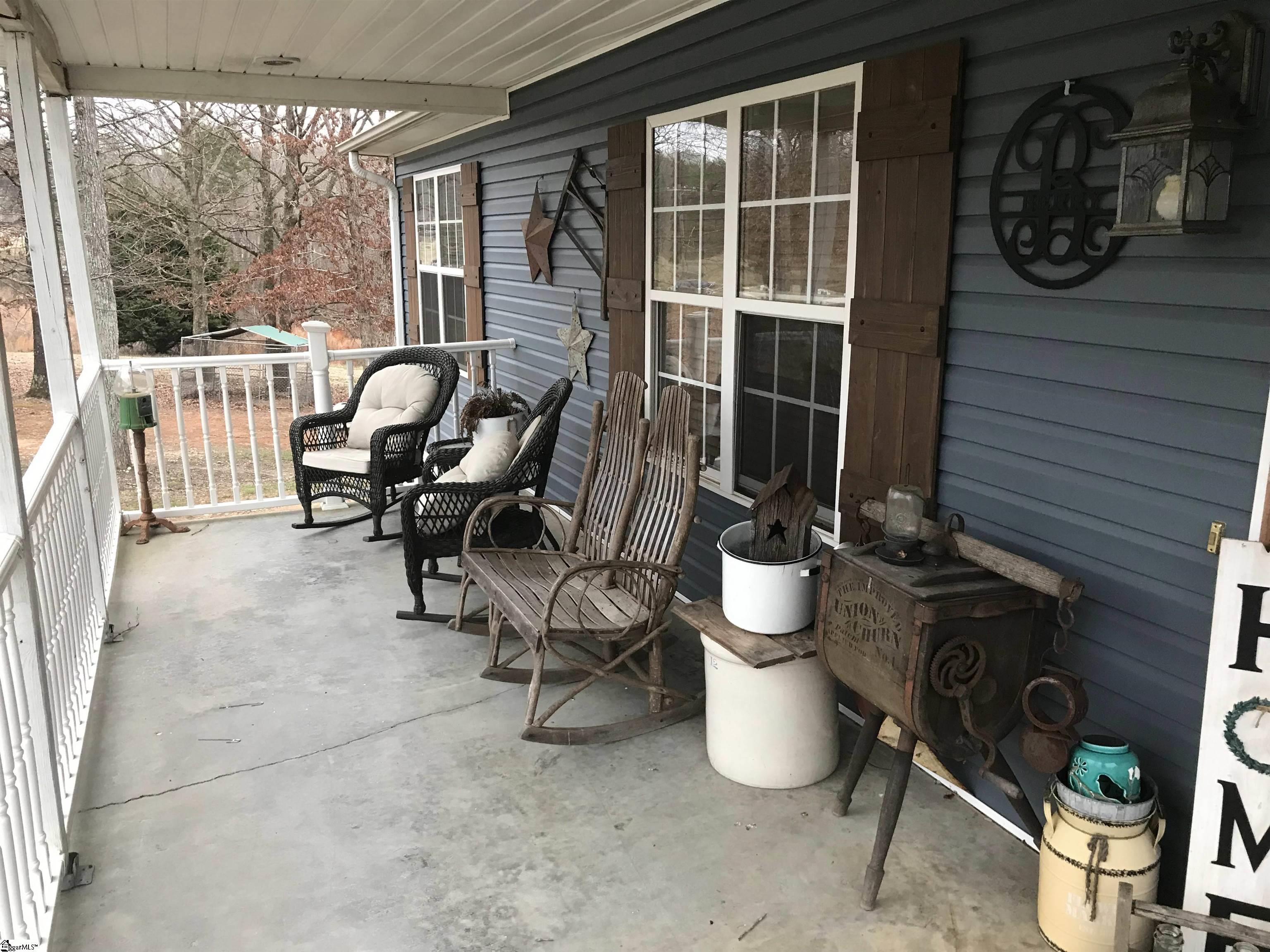 659 State Rd S-11-305 Gaffney, SC 29340 - Photo 3 of 30 Gallery Image 3