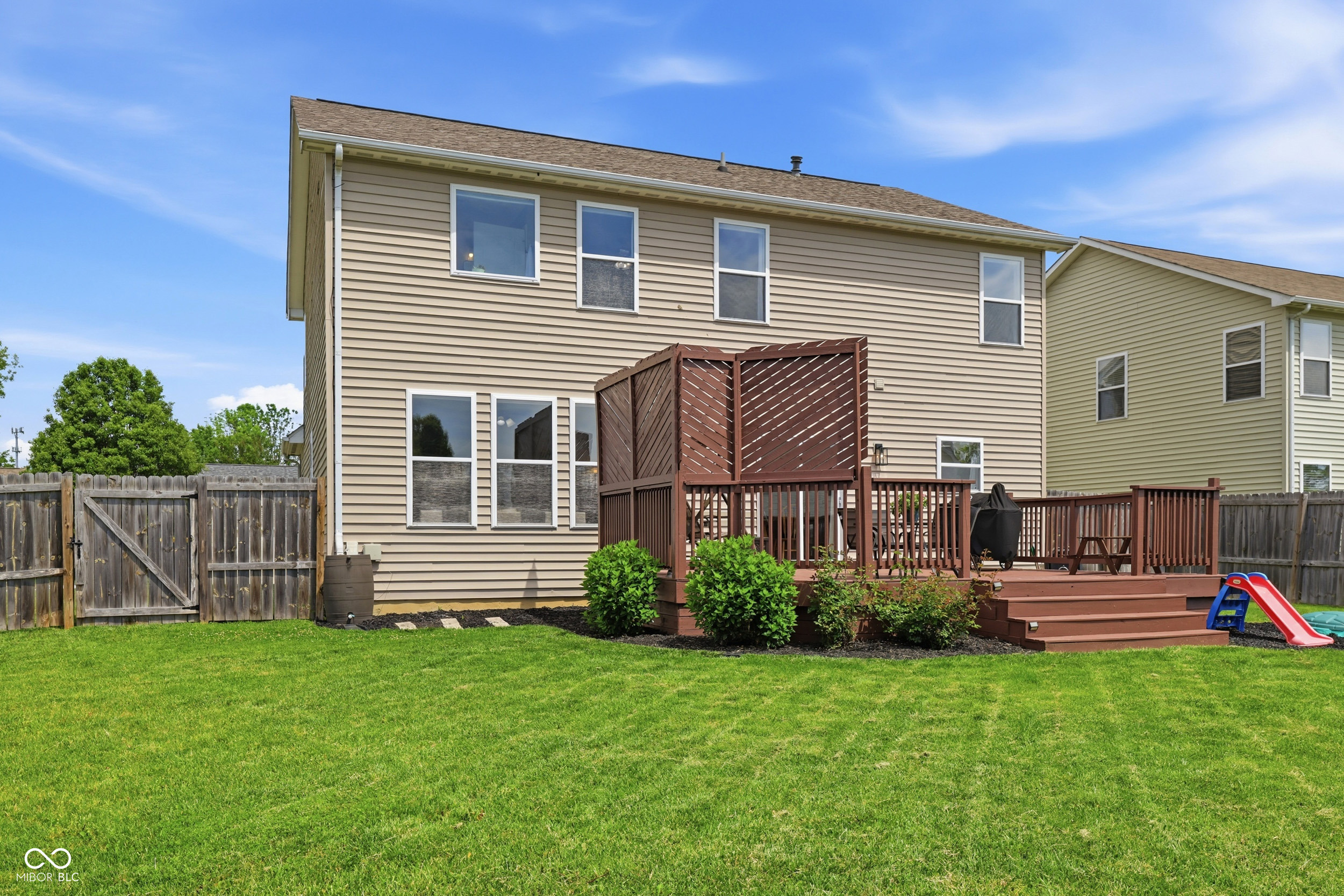 11025 Cool Winds Way Fishers, IN 46037 - Photo 2 of 43