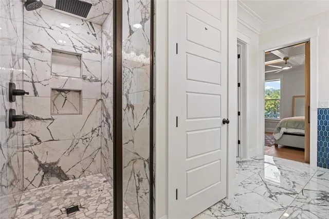 $1,950,000 | 202 Northeast 2nd Avenue, Crystal River, FL 34429