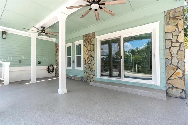 $1,950,000 | 202 Northeast 2nd Avenue, Crystal River, FL 34429