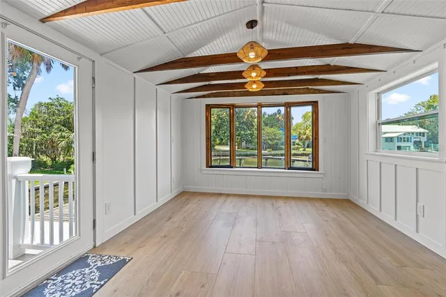 $1,950,000 | 202 Northeast 2nd Avenue, Crystal River, FL 34429