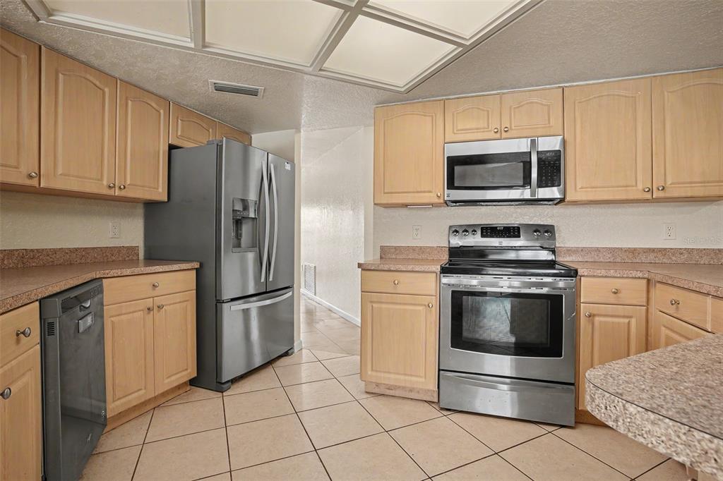 7028 Fernleaf Court Port Richey, FL 34668 - Photo 18 of 53 Gallery Image 18