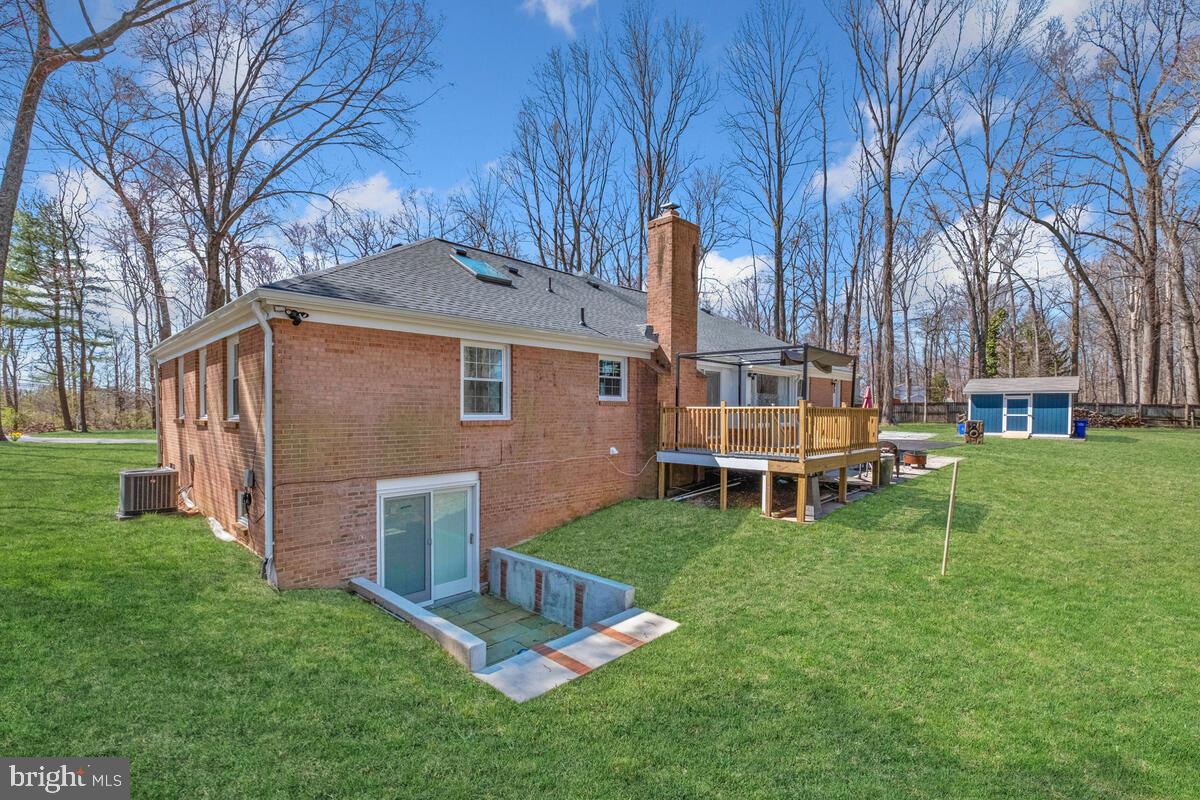 9431 Warfield Road Gaithersburg, MD 20882 - Photo 26 of 32 Gallery Image 26