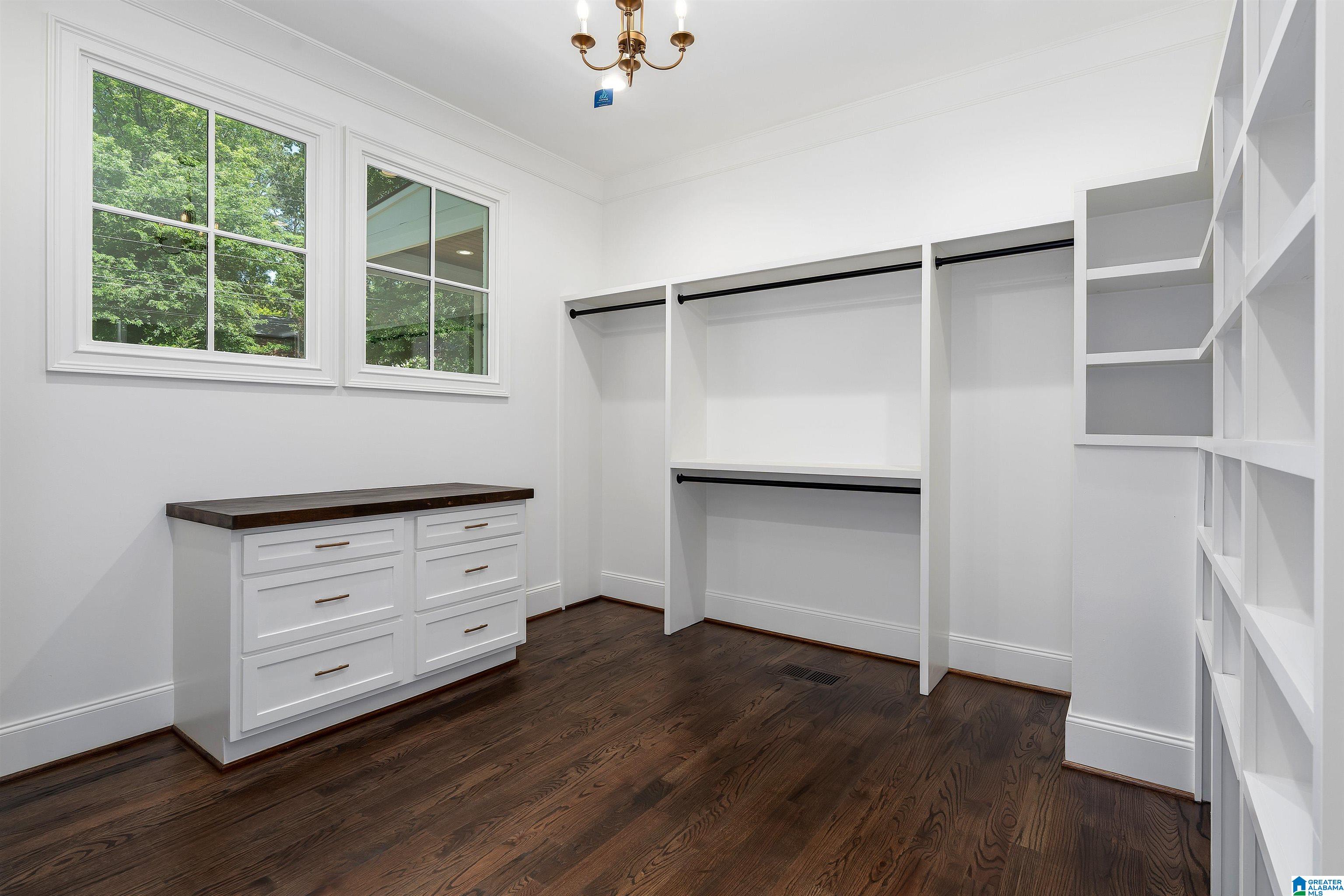 3752 North Woodridge Road Birmingham, AL 35223 - Photo 23 of 48