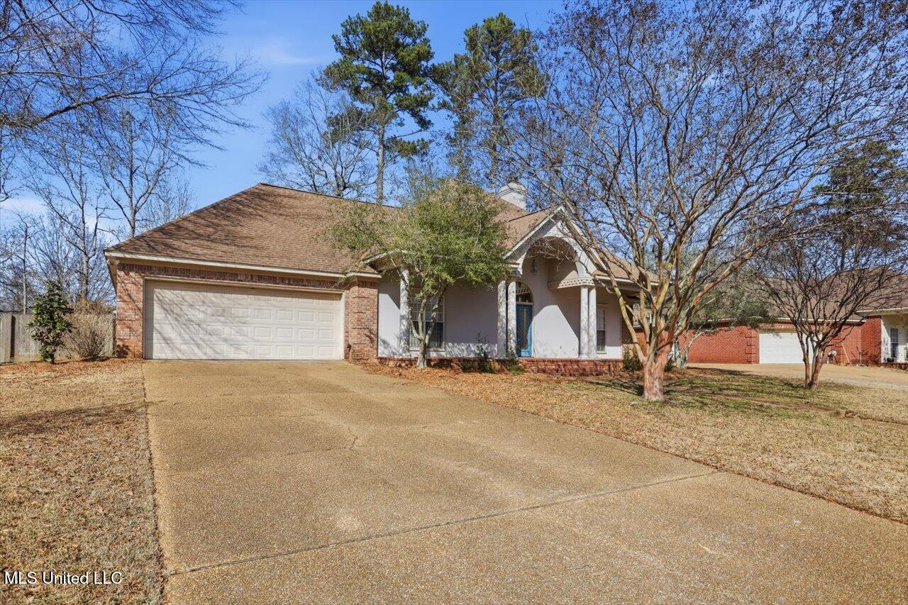 527 Ridge Circle Brandon, MS 39047 - Photo 3 of 32 03-527 Ridge Cir _ Home Tours MS