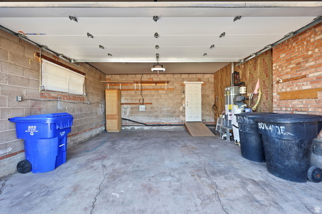 1180 North 400 East Bountiful, UT 84010 - Photo 31 of 50 Garage