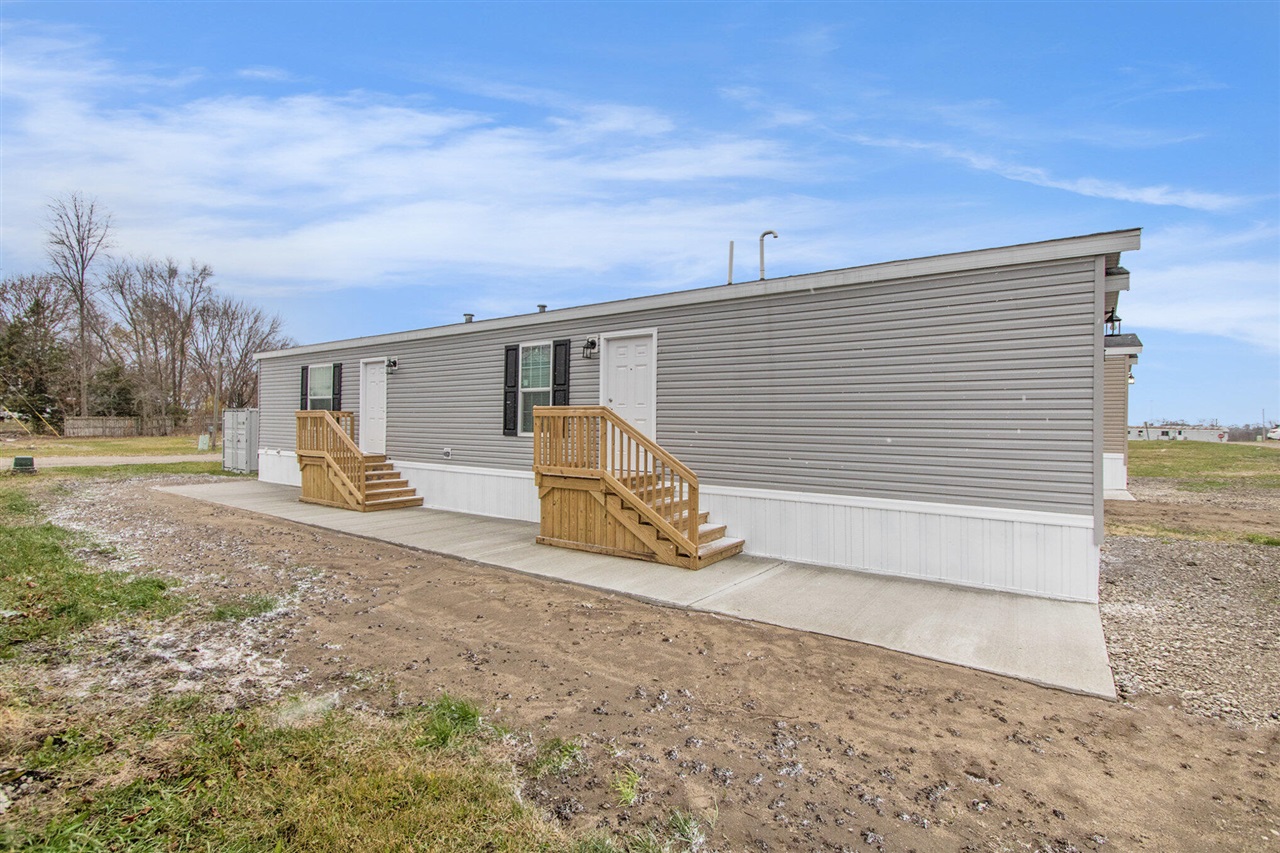 59733 Decatur Road, Unit 33 Cassopolis, MI 49031 - Photo 1 of 7