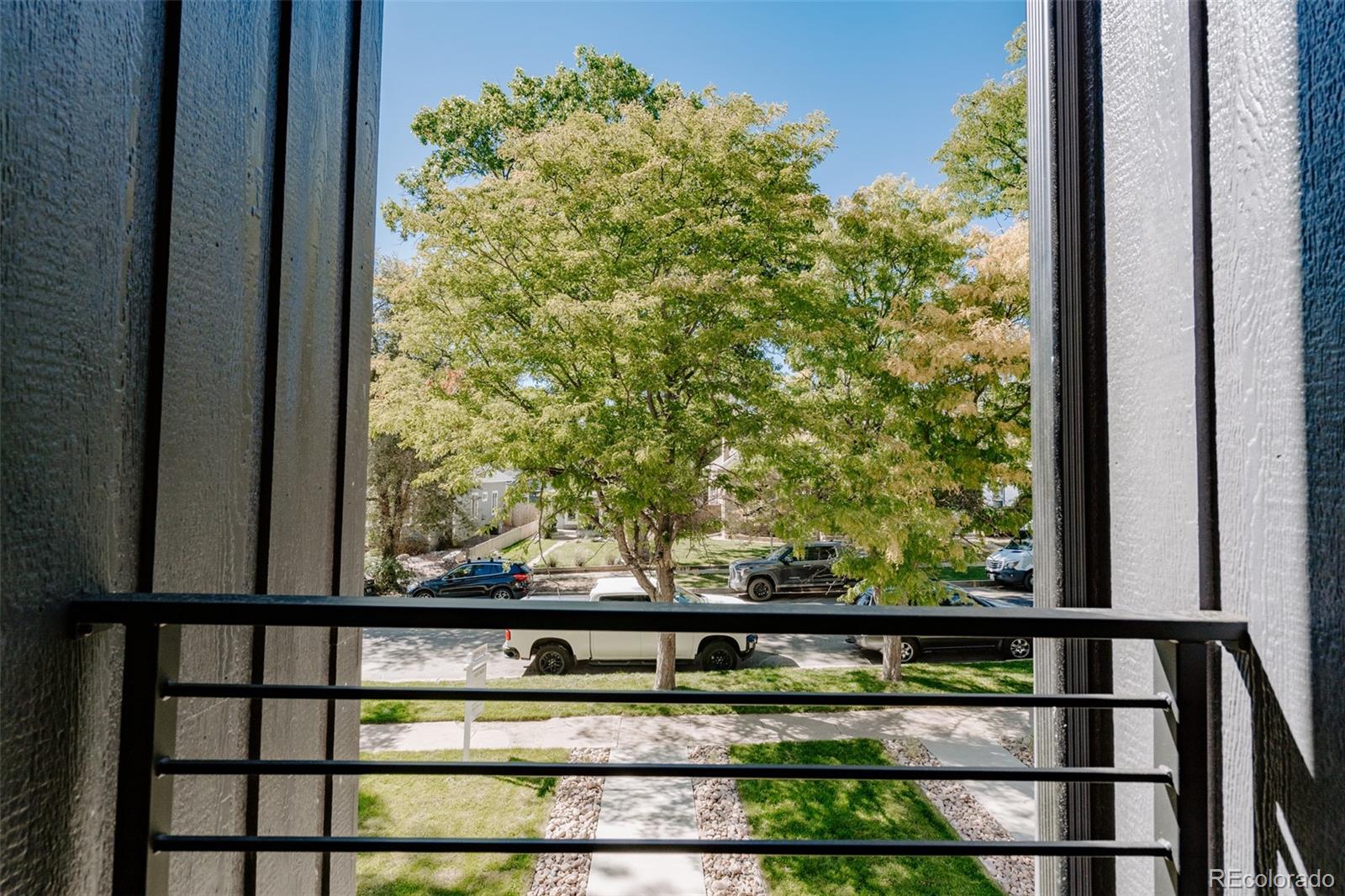 2530 Chase Edgewater, CO 80214 - Photo 31 of 37 a view of a window