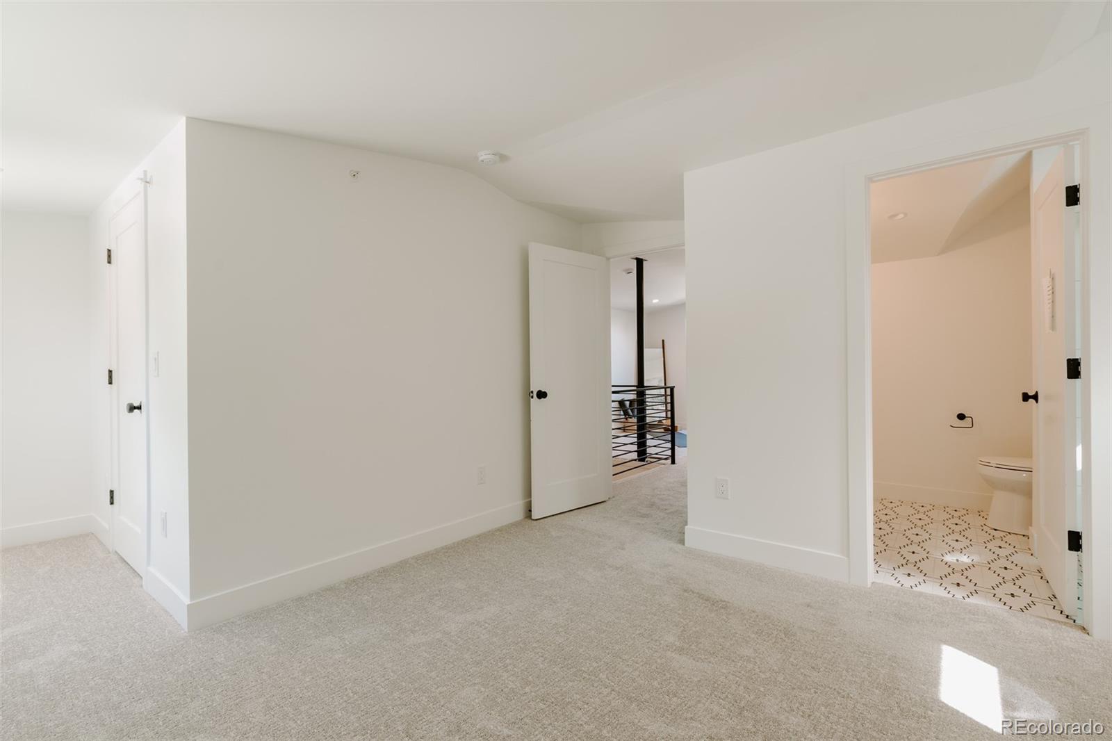 2530 Chase Edgewater, CO 80214 - Photo 34 of 37