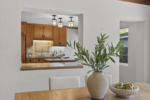 $1,049,000 | 4621 Crestwood Way, Sacramento, CA 95822