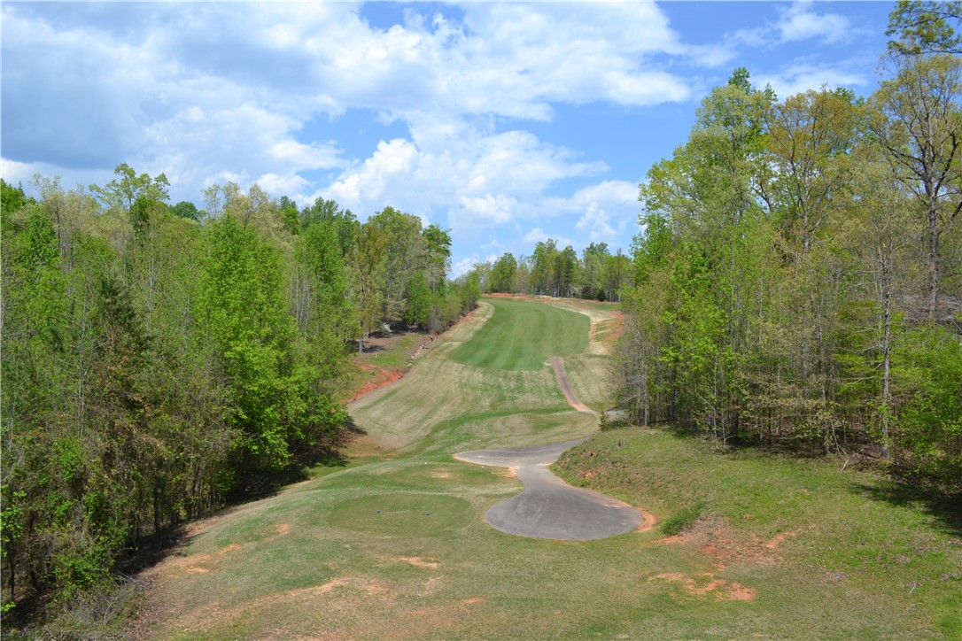 315 Nicklaus Road Westminster, SC 29693 - Photo 29 of 36 Gallery Image 29
