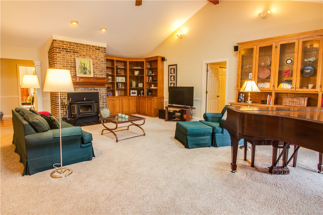315 Nicklaus Road Westminster, SC 29693 - Photo 4 of 36 Gallery Image 4