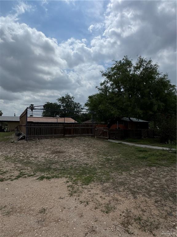 11235 North Moorefield Road Mission, TX 78574 - Photo 12 of 22 a view of a backyard
