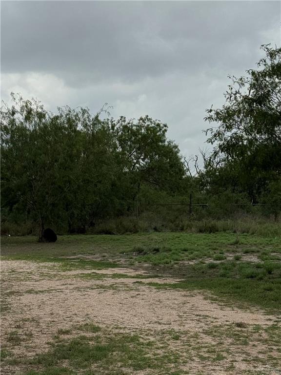11235 North Moorefield Road Mission, TX 78574 - Photo 21 of 22 a view of a green field