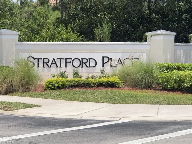 a sign that is on the side of the road