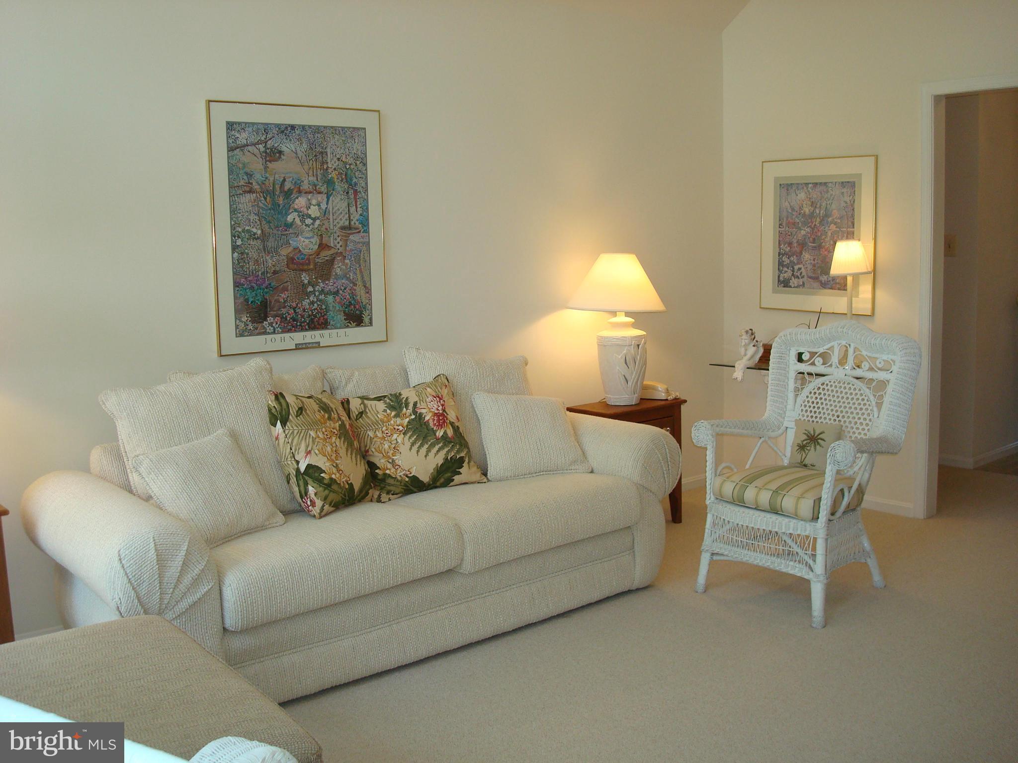 630 Randolph Road Silver Spring, MD 20904 - Photo 10 of 30 Family Room