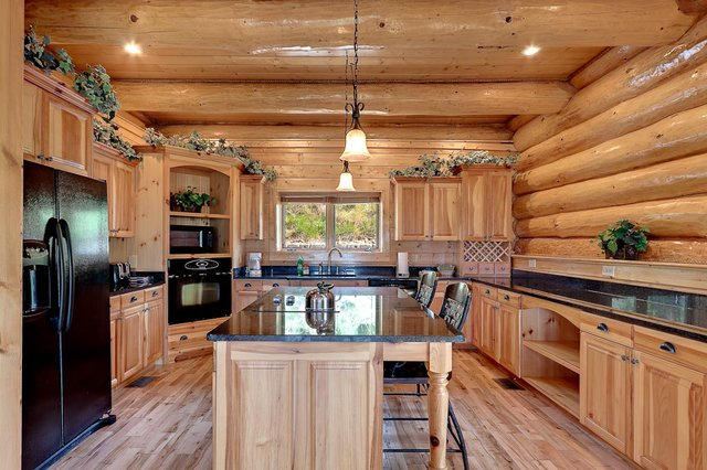 423 Pinnacle Vista Road Sevierville, TN 37876 - Photo 8 of 25 1585