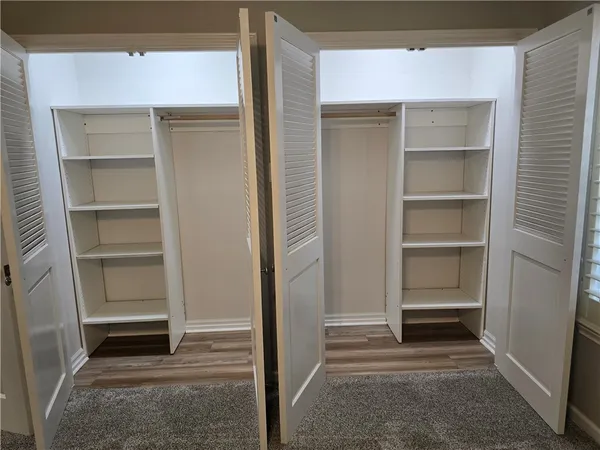 $299,900 | 5222 Lake Shore Drive, Waco, TX 76710