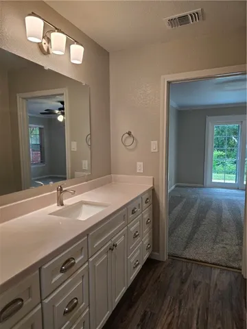 $299,900 | 5222 Lake Shore Drive, Waco, TX 76710