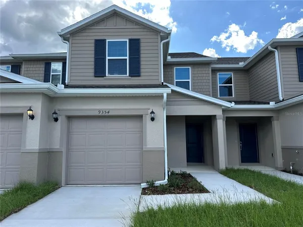 $2,300 | 9354 Westside Hills Drive, Davenport, FL 33896