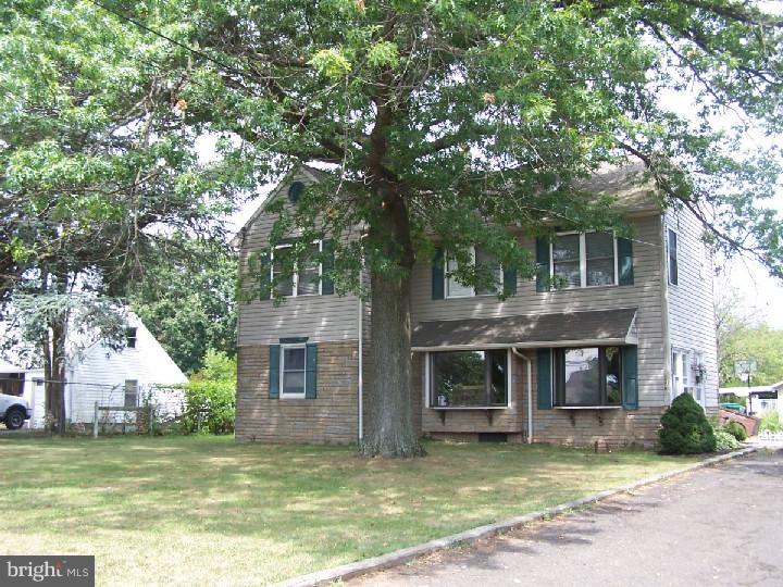 1578 Edgewood Road Yardley, PA 19067 - Photo 1 of 5 Exterior Front
