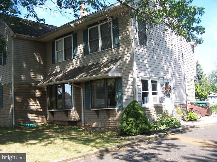 1578 Edgewood Road Yardley, PA 19067 - Photo 2 of 5 Exterior Side