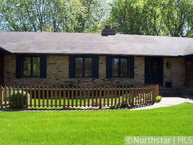 5825 Country Club Road Shorewood, MN 55331 - Photo 2 of 18