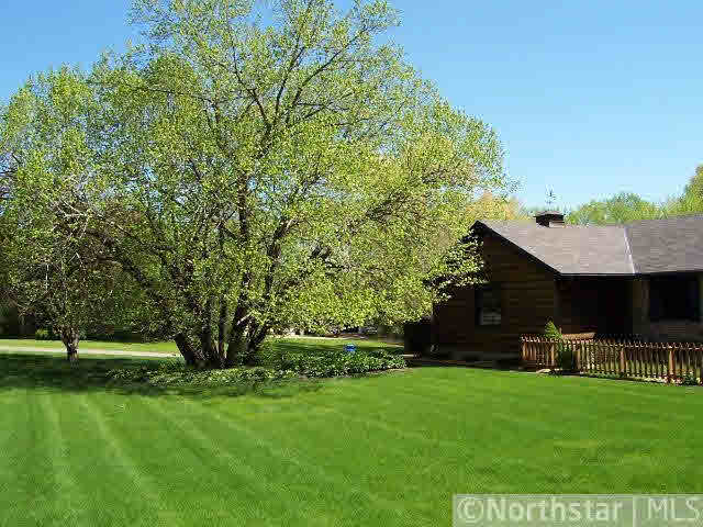 5825 Country Club Road Shorewood, MN 55331 - Photo 3 of 18