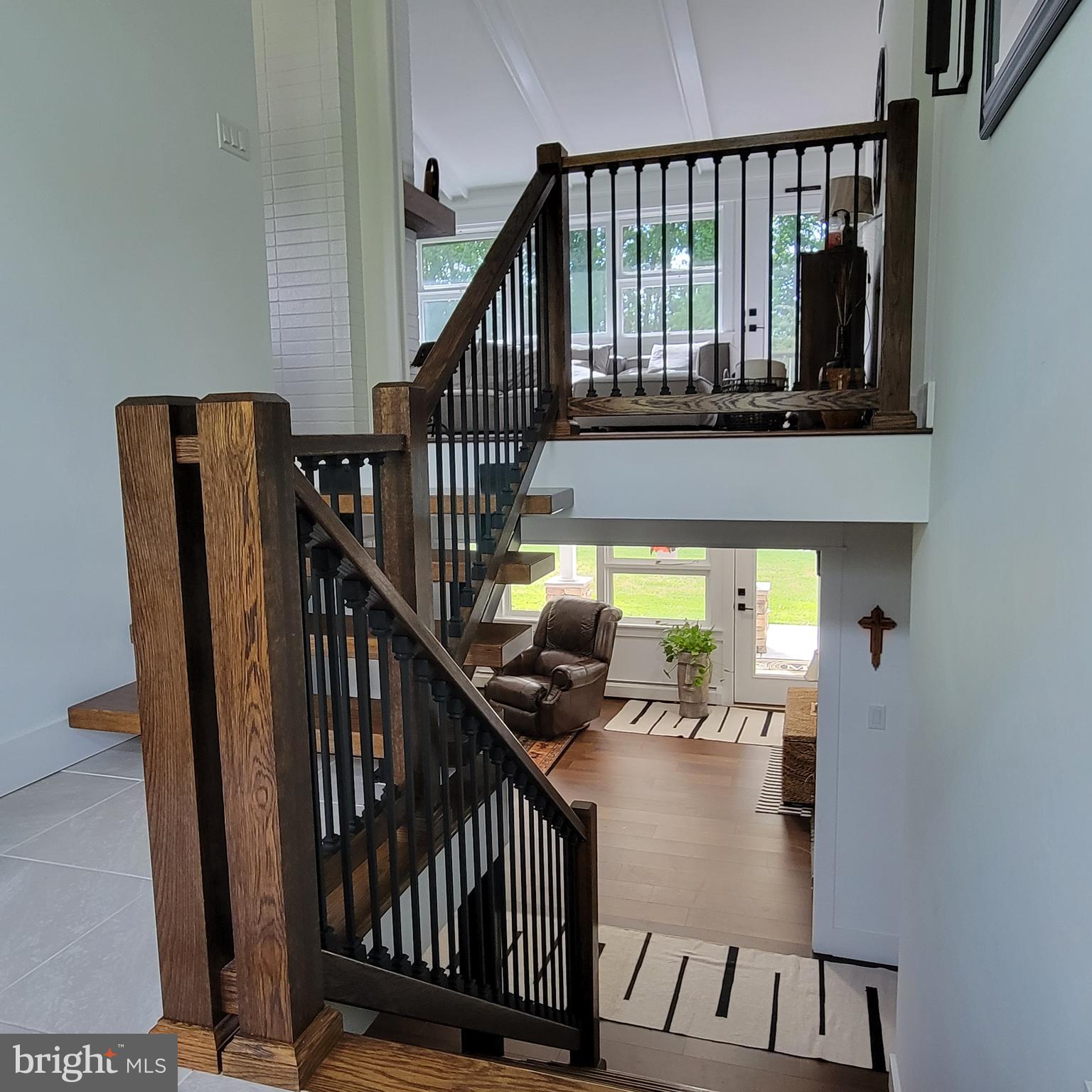 605 Marvel Road Milford, DE 19963 - Photo 33 of 105 Custom built stair case