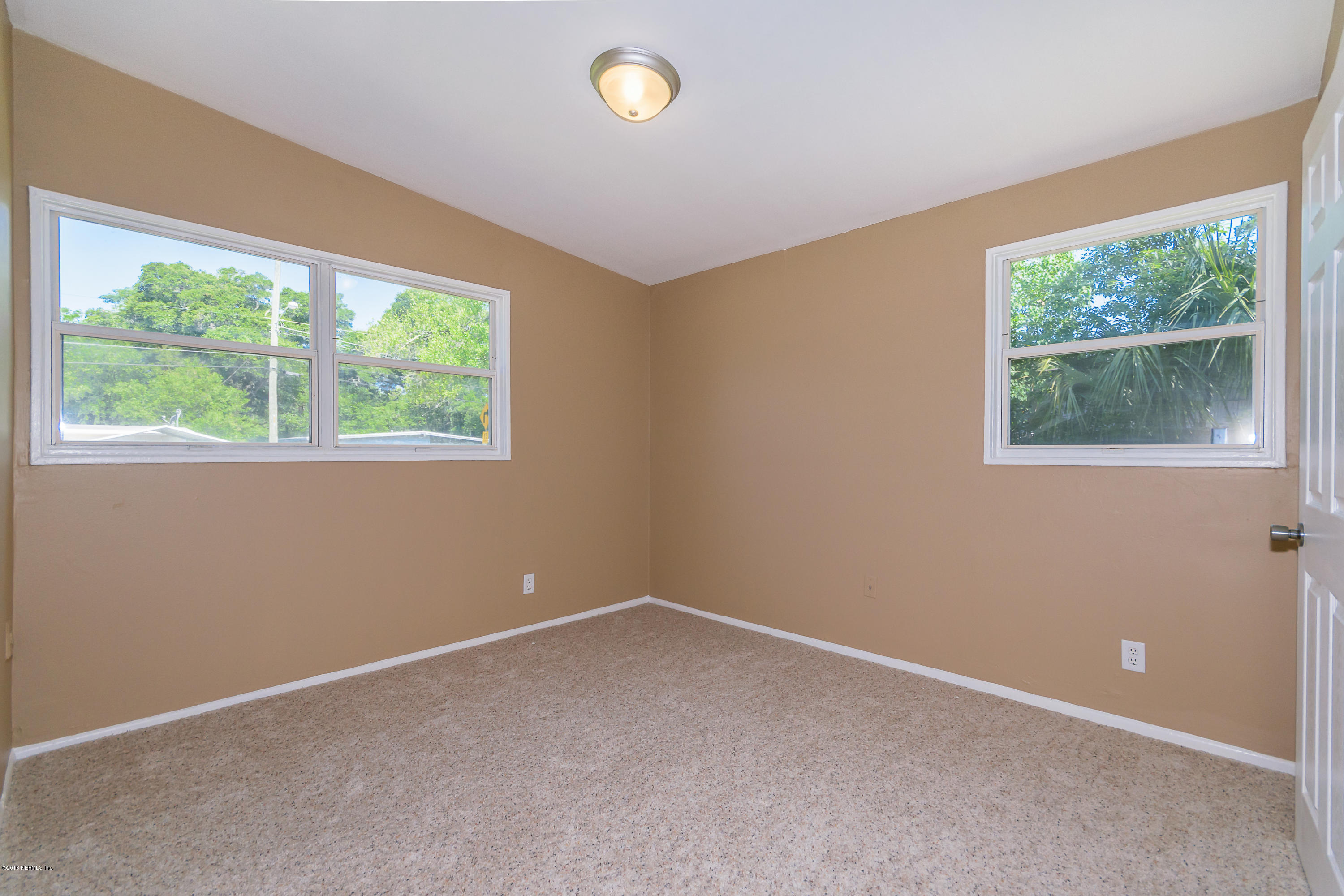 2535 Cotillion Road Jacksonville, FL 32211 - Photo 15 of 22 014