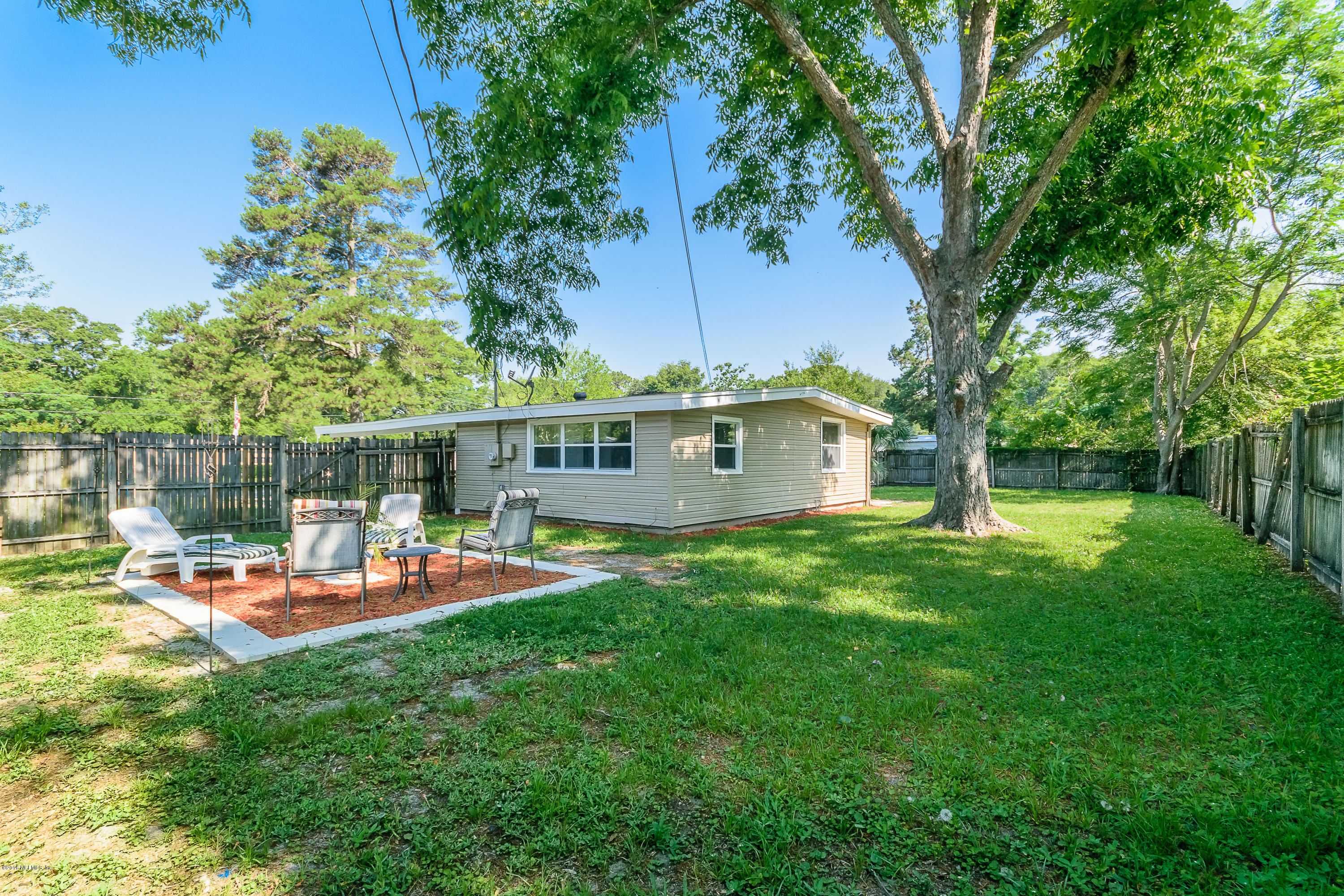 2535 Cotillion Road Jacksonville, FL 32211 - Photo 20 of 22 019