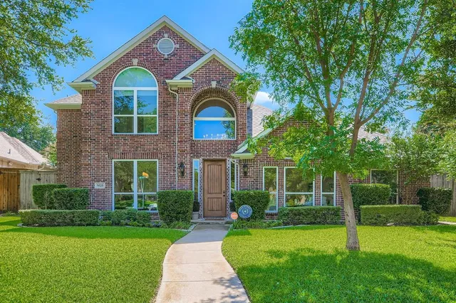$850,000 | 5020 Melbourne Drive, Plano, TX 75093