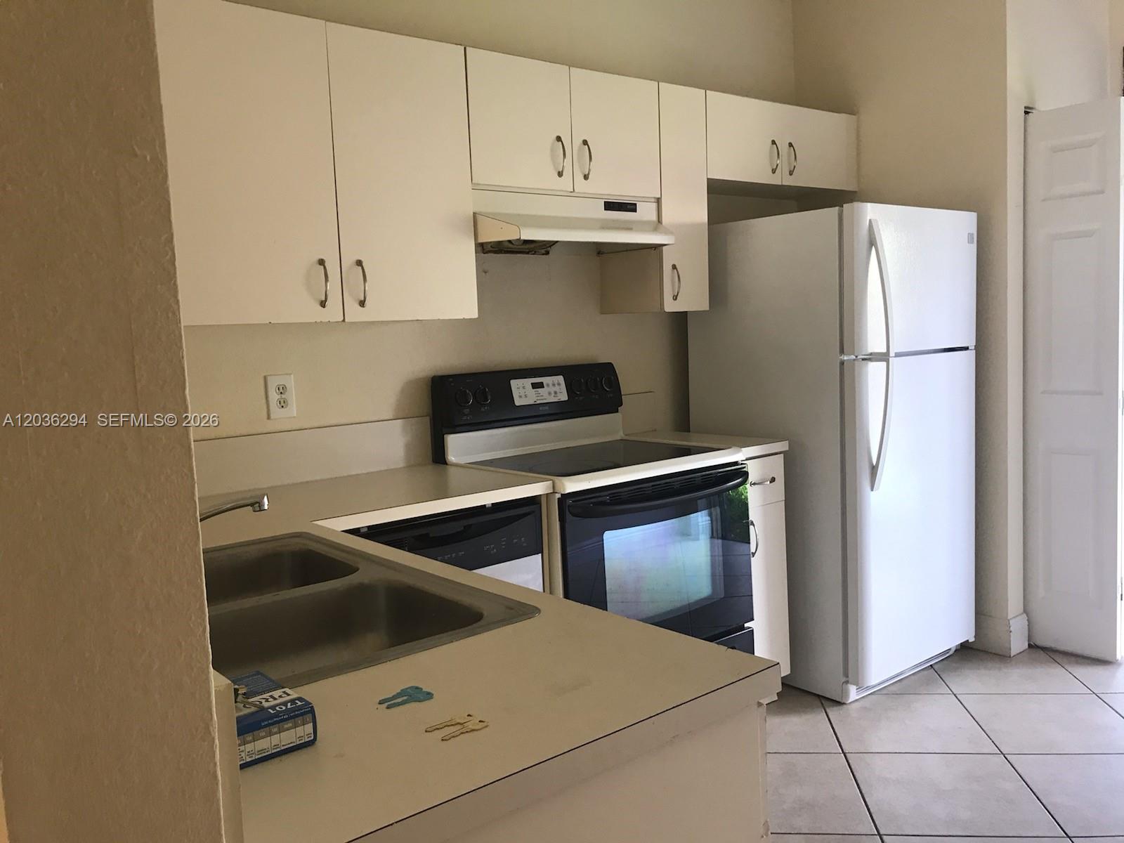 4 Southwest 16th Avenue Homestead, FL 33030 - Photo 2 of 7