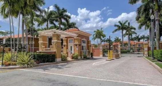 $2,500 | 642 Southwest 106th Avenue, Unit 1514, Pembroke Pines, FL 33025