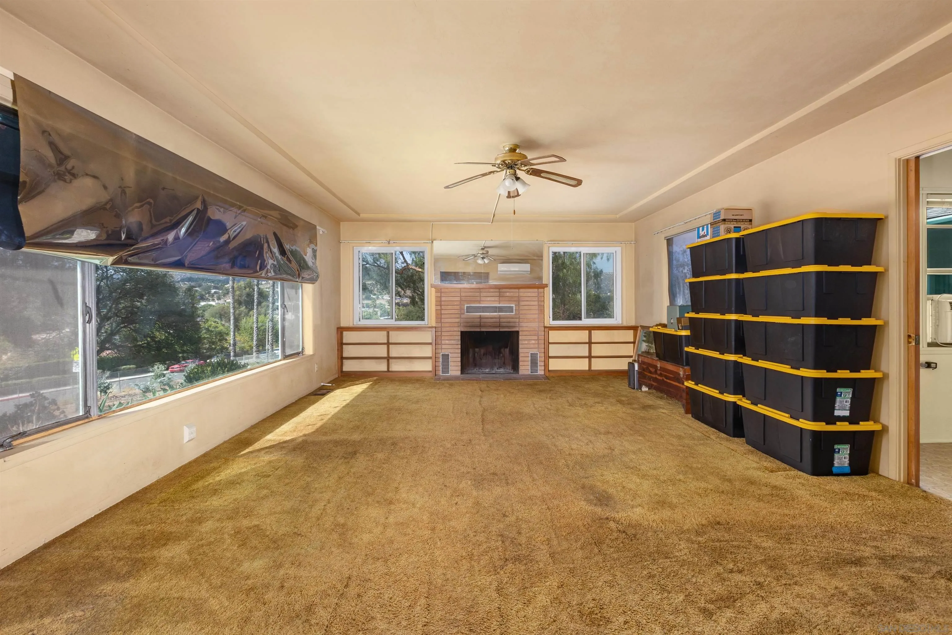 2439 Patterson Road Escondido, CA 92027 - Photo 19 of 36