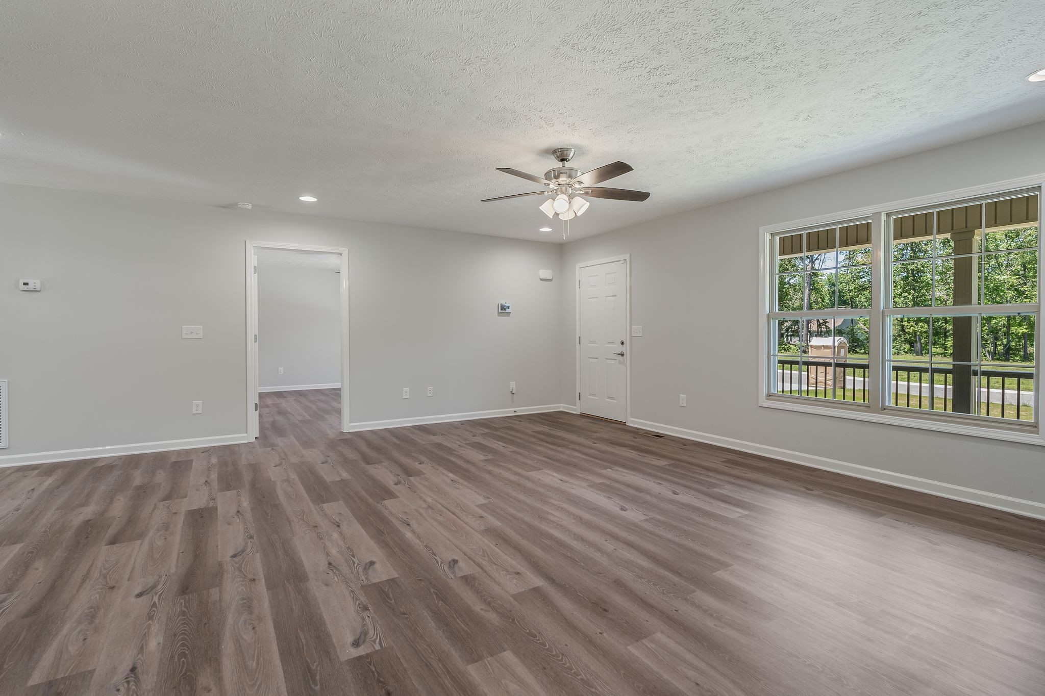 145 Sunset Falls Road Tullahoma, TN 37388 - Photo 5 of 30 Gallery Image 5