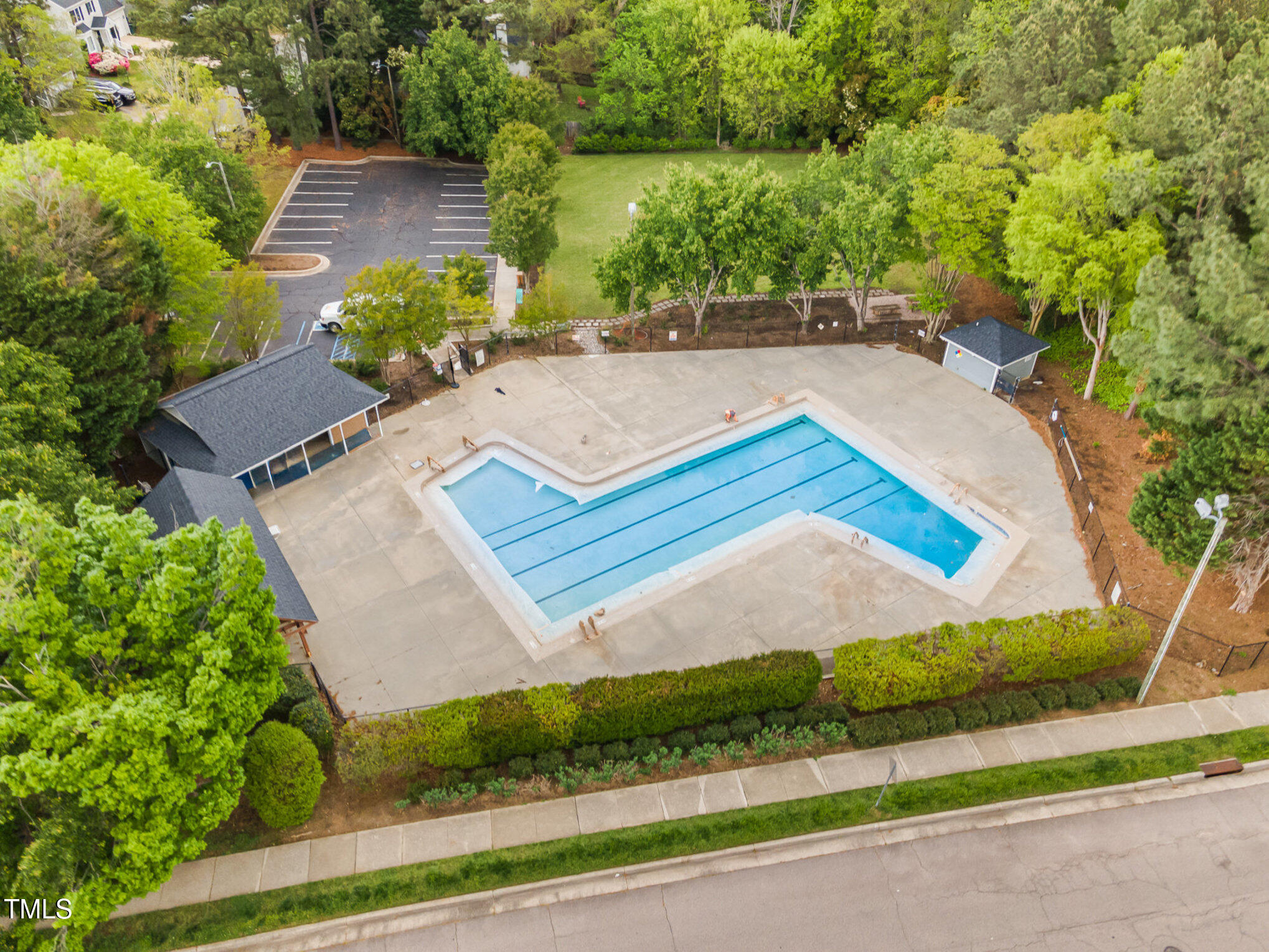 5033 Knightsbridge Way Raleigh, NC 27604 - Photo 25 of 40 Community Pool & Tennis