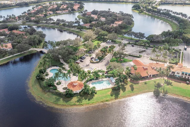 $483,500 | 2563 James River Road, West Palm Beach, FL 33411