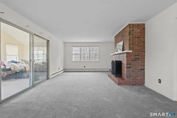 $345,000 | 226 Beaumont Highway, Lebanon, CT 06249