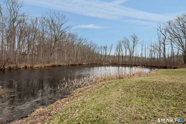 $345,000 | 226 Beaumont Highway, Lebanon, CT 06249