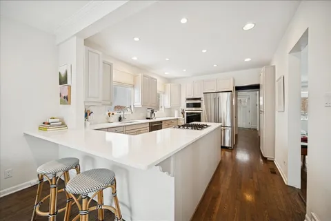 $1,399,000 | 916 Oak Street, Winnetka, IL 60093